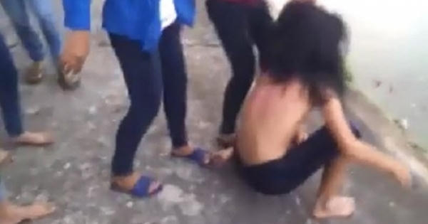 Choáng váng với những màn bạo lực của thiếu nữ năm 2015