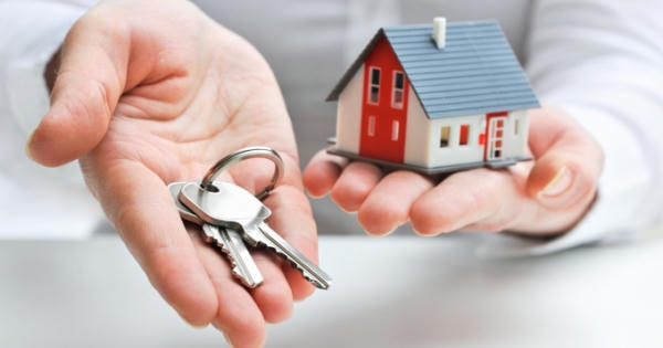 Mua nhà 58 tỷ, bán lại 28 tỷ: Người mua có dấu hiệu lừa đảo?