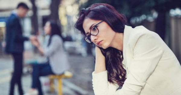 Kẻ ngoại tình không đáng một xu...