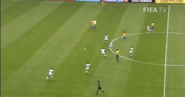 Chiêm ngưỡng lại bàn thắng cuối cùng đầy kỹ thuật của Ronaldo 'béo' tại World Cup