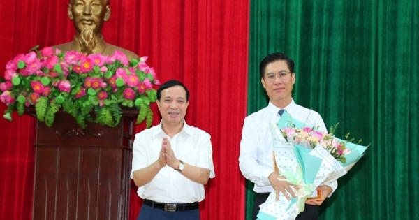 Ông Lữ Minh Thư thôi giữ chức Bí thư Huyện ủy Vĩnh Lộc