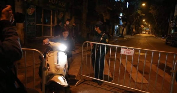 Ca mắc Covid - 19 đầu tiên tại Hà Nội: "Rút kinh nghiệm ngay để tránh lây lan sang nhân viên y tế"!