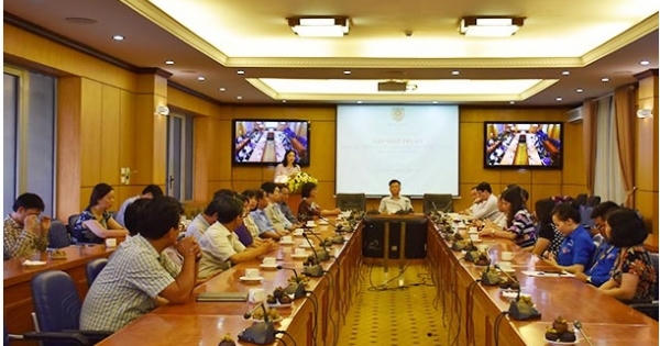 Bộ Tư pháp gặp mặt thân mật các cán bộ là thương binh và thân nhân liệt sỹ