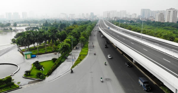 Hà Nội: Đường huyết mạch 12 làn xe sắp thông tuyến từ góc nhìn trên cao