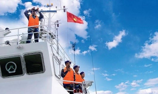 Những “cứu tinh” thầm lặng trên biển