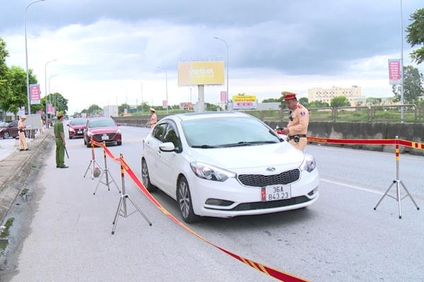 Thanh Hoá: Xử lý hơn 7.000 trường hợp vi phạm trật tự an toàn giao thông