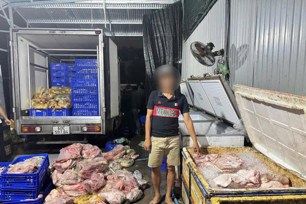Quyết liệt ngăn chặn hành vi vận chuyển, chế biến thực phẩm bẩn