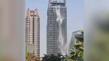Video khoảnh khắc tòa cao ốc đổ sập trong trận động đất cực mạnh tại Myanmar