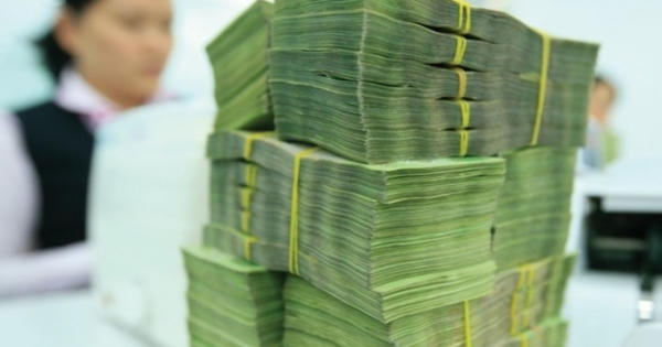 Nợ xấu dần lộ diện, lợi nhuận ngân hàng năm 2021 sẽ phân hóa