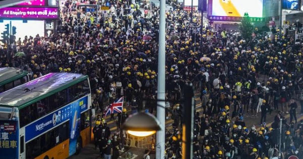 Đình công quy mô lớn tại Hong Kong