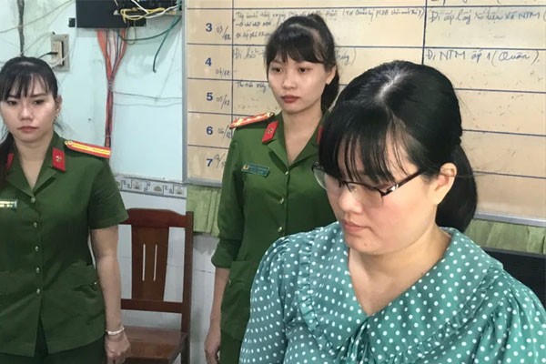 Bắt tạm giam nữ kế toán để ngoài sổ sách, chiếm đoạt 2,7 tỷ đồng tiêu xài cá nhân