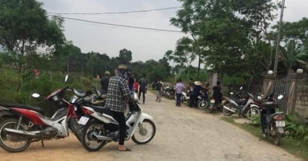 Đi học về hai con thấy mẹ bất động trong vũng máu, thi thể bố dưới giếng