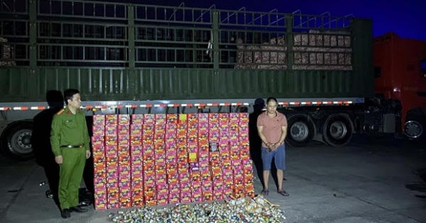 Lạng Sơn: Liên tiếp phát hiện, ngăn chăn 2 vụ vận chuyển pháo quy mô lớn, thu giữ 883 kg pháo nổ