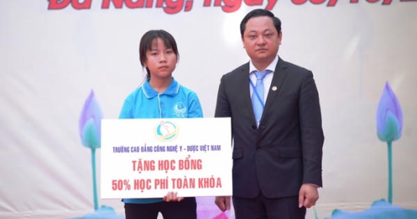 Trường Cao đẳng Công nghệ Y Dược Việt Nam: Khai giảng năm học mới