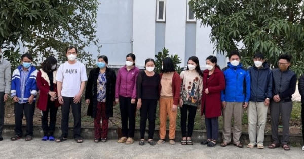 Nghệ An: Bắt 15 đối tượng trong đường dây đánh bạc 200 tỷ đồng