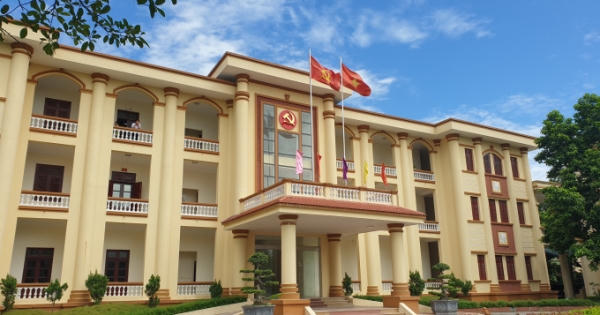Hai thái cực bổ nhiệm nhân sự tại huyện Yên Mỹ Hai thái cực bổ nhiệm nhân sự tại huyện Yên Mỹ
