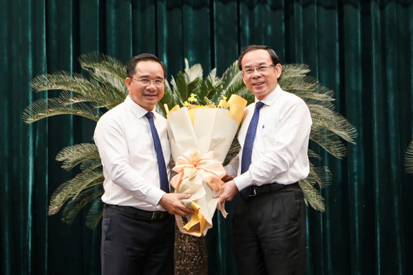 Ông Nguyễn Văn Được giữ chức Chủ tịch UBND Thành phố Hồ Chí Minh