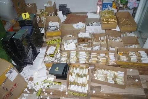 Sản xuất hàng chục nghìn chai nước hoa giả, thu lời bất chính 10 tỷ đồng