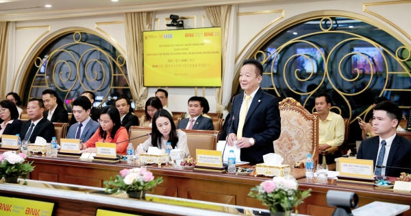 SHB thiết lập quan hệ hợp tác với Ngân hàng Busan (Hàn Quốc) SHB thiết lập quan hệ hợp tác với Ngân hàng Busan (Hàn Quốc)