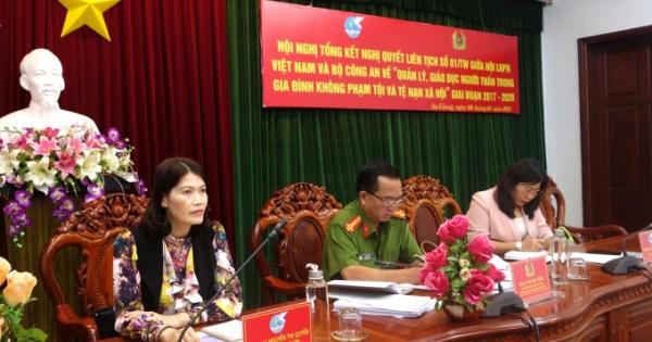 Tổng kết Nghị quyết liên tịch về 'Quản lý, giáo dục người thân trong gia đình không phạm tội và tệ nạn xã hội' Tổng kết Nghị quyết liên tịch về 'Quản lý, giáo dục người thân trong gia đình không phạm tội và tệ nạn xã hội'