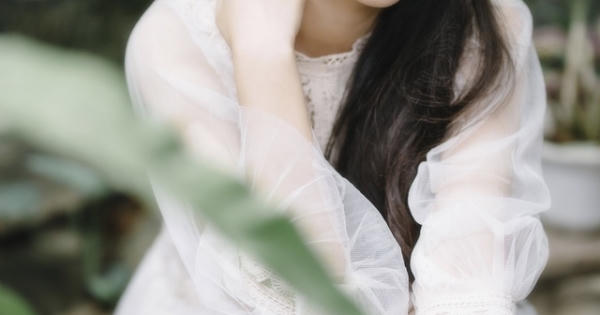 Níu kéo một người không còn yêu là cố chấp ôm giữ nỗi đau Níu kéo một người không còn yêu là cố chấp ôm giữ nỗi đau
