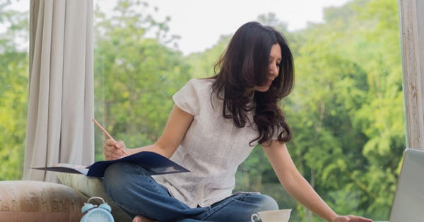 Nghịch lý nghề 'bán chữ lấy tiền'