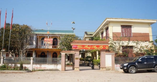 Bắt quả tang Phó bí thư Đảng ủy, Trạm trưởng trạm y tế xã trên chiếu bạc