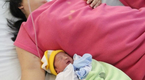 Cứu sống sản phụ bị nhau cài răng lược phức tạp