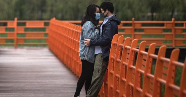 Tỷ lệ kết hôn của người dân Vũ Hán tăng 300%, sau lệnh gỡ bỏ phong toả Tỷ lệ kết hôn của người dân Vũ Hán tăng 300%, sau lệnh gỡ bỏ phong toả