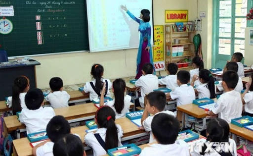 Xây dựng xã hội học tập, lấy con người làm trung tâm, nhân tài làm động lực cho phát triển đất nước Xây dựng xã hội học tập, lấy con người làm trung tâm, nhân tài làm động lực cho phát triển đất nước