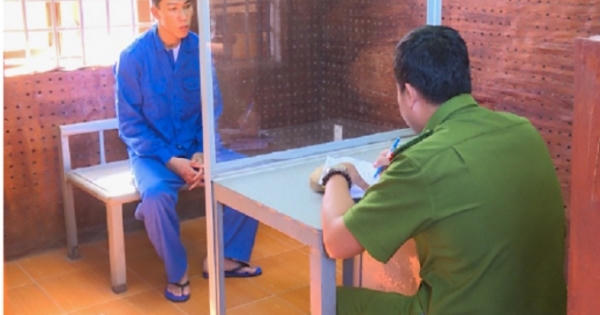 Tự xưng là cán bộ trại giam để chiếm đoạt tài sản