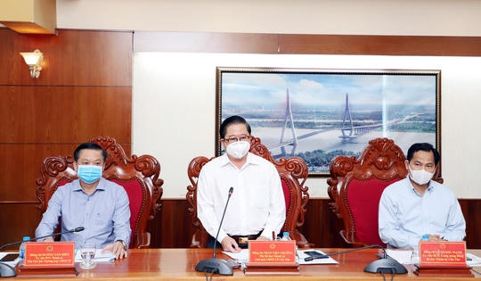 "Đặt tính mạng của người dân lên trên hết khi dịch bệnh diễn biến phức tạp"