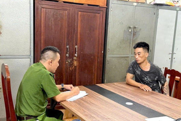 Khởi tố đối tượng khống chế, bắt giữ người trái pháp luật ở Phú Thọ