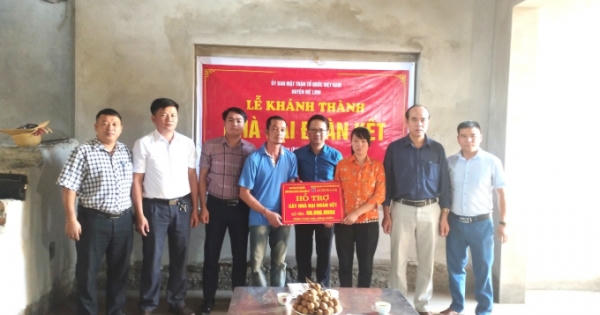 Hà Nội: Trên 2.000 hộ nghèo và 22.000 hộ cận nghèo cần hỗ trợ