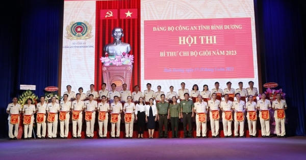 Công an Bình Dương tổ chức Hội thi Bí thư chi bộ giỏi Công an Bình Dương tổ chức Hội thi Bí thư chi bộ giỏi