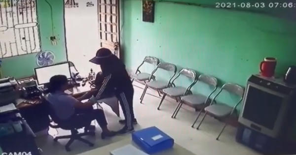 Bắt giữ "nữ ninja" cầm dao khống chế nhân viên quỹ tín dụng nhằm cướp tiền