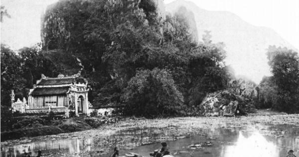 Thôn quê xơ xác oằn mình những gánh nặng thuế nước, thuế làng Thôn quê xơ xác oằn mình những gánh nặng thuế nước, thuế làng