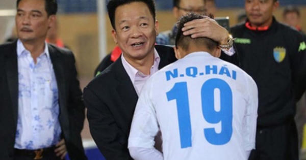 Bầu Hiển phá két, vung 'tiền tấn' thưởng sao U23 Việt Nam
