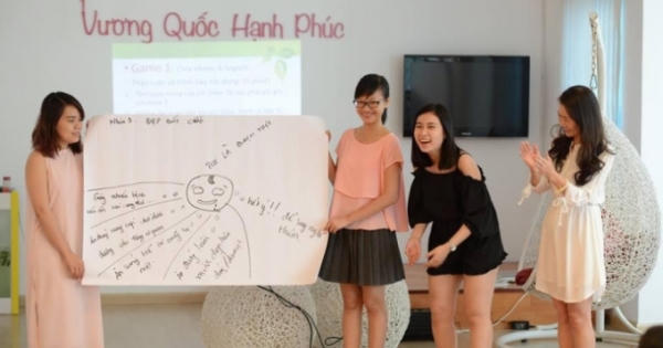 Kỳ lạ lớp học… “nghệ thuật quyến rũ”