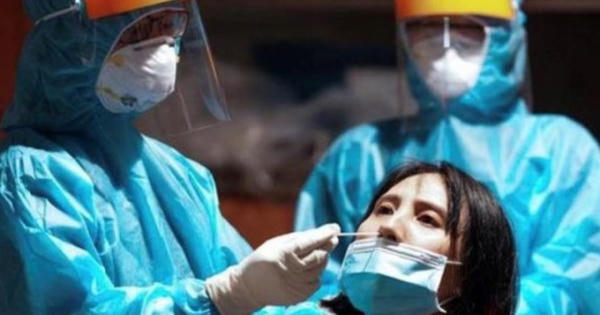 “Thiên thần” trên tuyến đầu chống dịch
