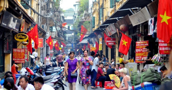 Vì sao người Hà Nội “sợ” phố đi bộ?