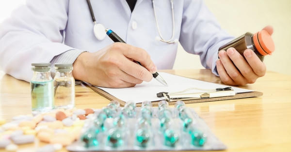 Nghi ngờ thuốc không đảm bảo chất lượng, xử lý thế nào? Nghi ngờ thuốc không đảm bảo chất lượng, xử lý thế nào?