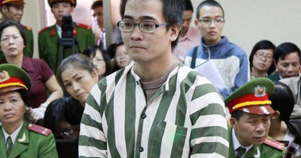 Những vần thơ viết bằng móng tay gửi nỗi ân hận của Nguyễn Đức Nghĩa