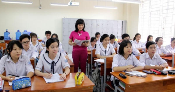 Không ký hợp đồng với nhà giáo thỉnh giảng sẽ bị phạt đến 20 triệu đồng