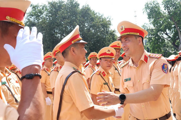 Hơn 600 CSGT cùng gần 100 xe chuyên dụng tăng cường cho Hà Nội dịp 2/9