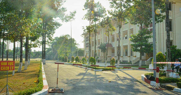 Nhanh chóng xác định nơi lưu trú 5 hành khách dương tính với Covid-19 nhập cảnh vào Việt Nam Nhanh chóng xác định nơi lưu trú 5 hành khách dương tính với Covid-19 nhập cảnh vào Việt Nam