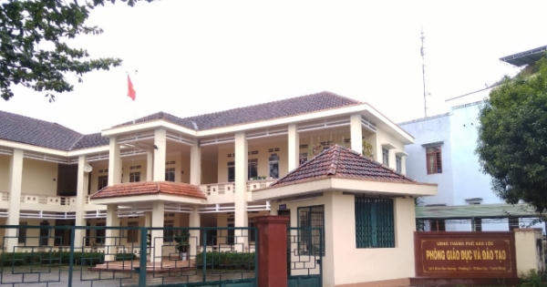 Cô giáo mòn mỏi chờ luân chuyển dù được lãnh đạo TP Bảo Lộc hứa Cô giáo mòn mỏi chờ luân chuyển dù được lãnh đạo TP Bảo Lộc hứa