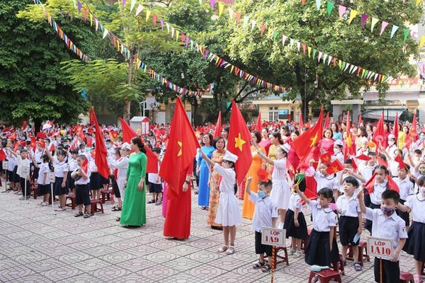 Khẩn trương khắc phục cơ sở giáo dục, y tế bị thiệt hại do thiên tai