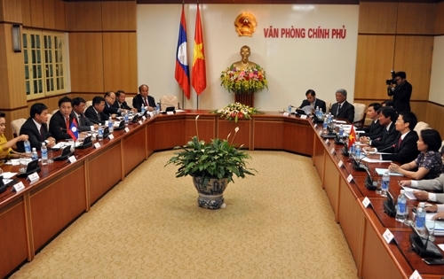 Phải làm tốt công tác thông tin, đấu tranh với những luận điệu sai trái Phải làm tốt công tác thông tin, đấu tranh với những luận điệu sai trái