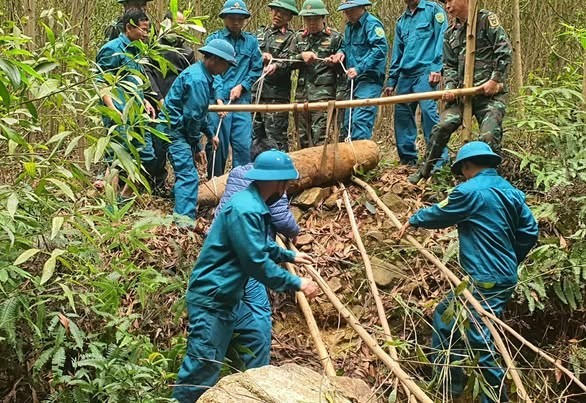 Hủy thành công quả bom 340 kg còn nguyên kíp nổ ở Nghệ An